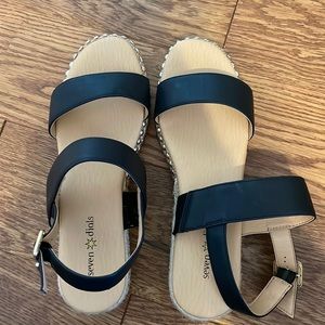 Seven Dials Black Sandals SZ 8.5